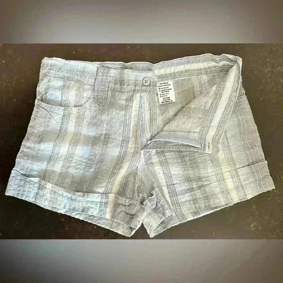 Surface Women's Short Shorts (385) - Picture 5 of 9